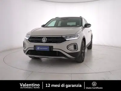 Volkswagen T-Roc 2.0 tdi Life 115cv del 2023 usata a Roma
