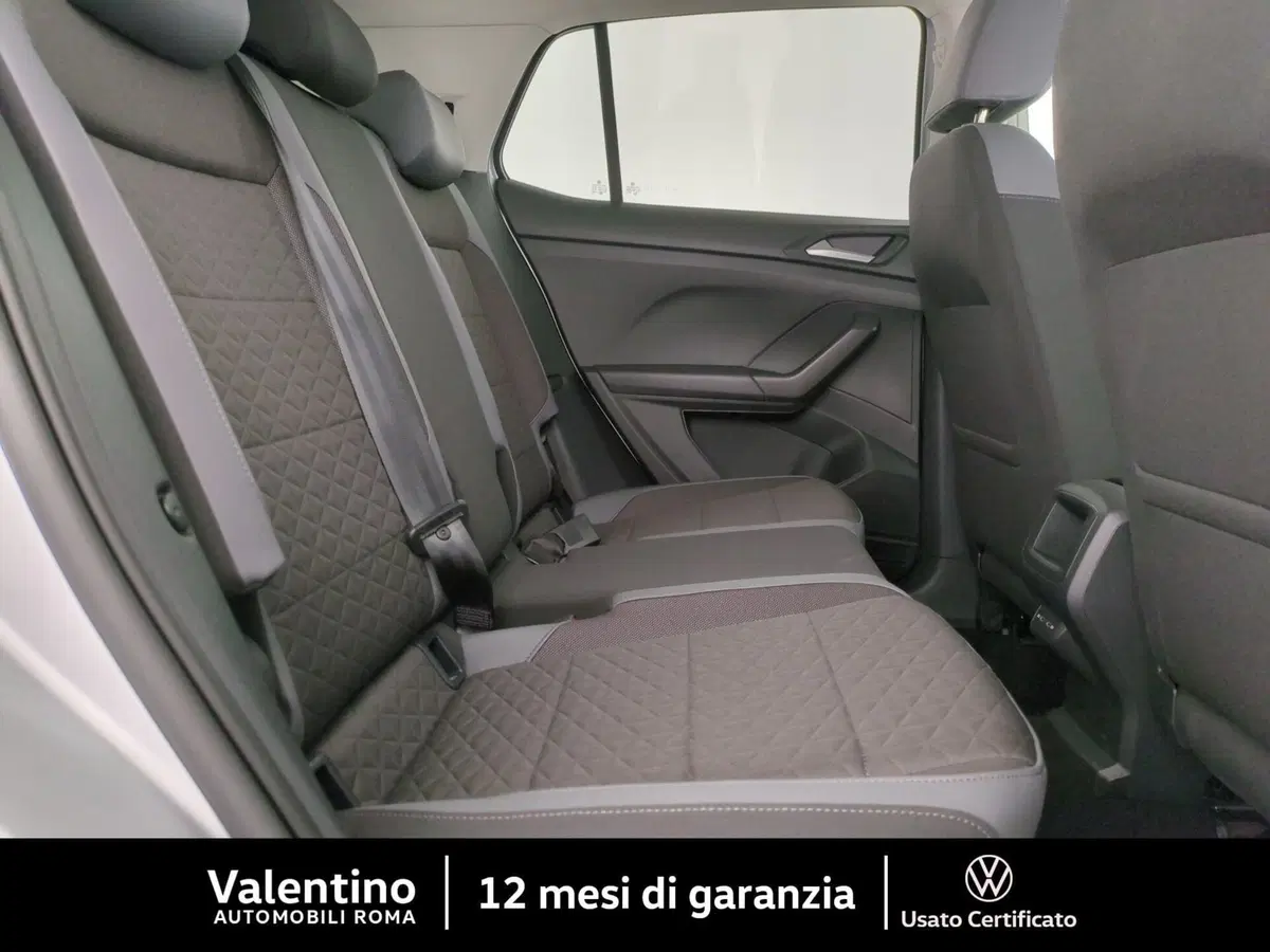 Volkswagen T-Cross usata a Roma (12)