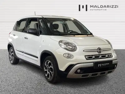 Fiat 500L 1.6 Multijet 120 CV Cross del 2019 usata a Bari