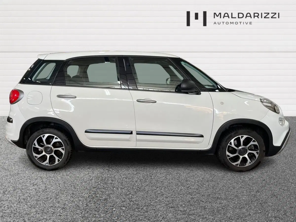 Fiat 500L usata a Bari (5)