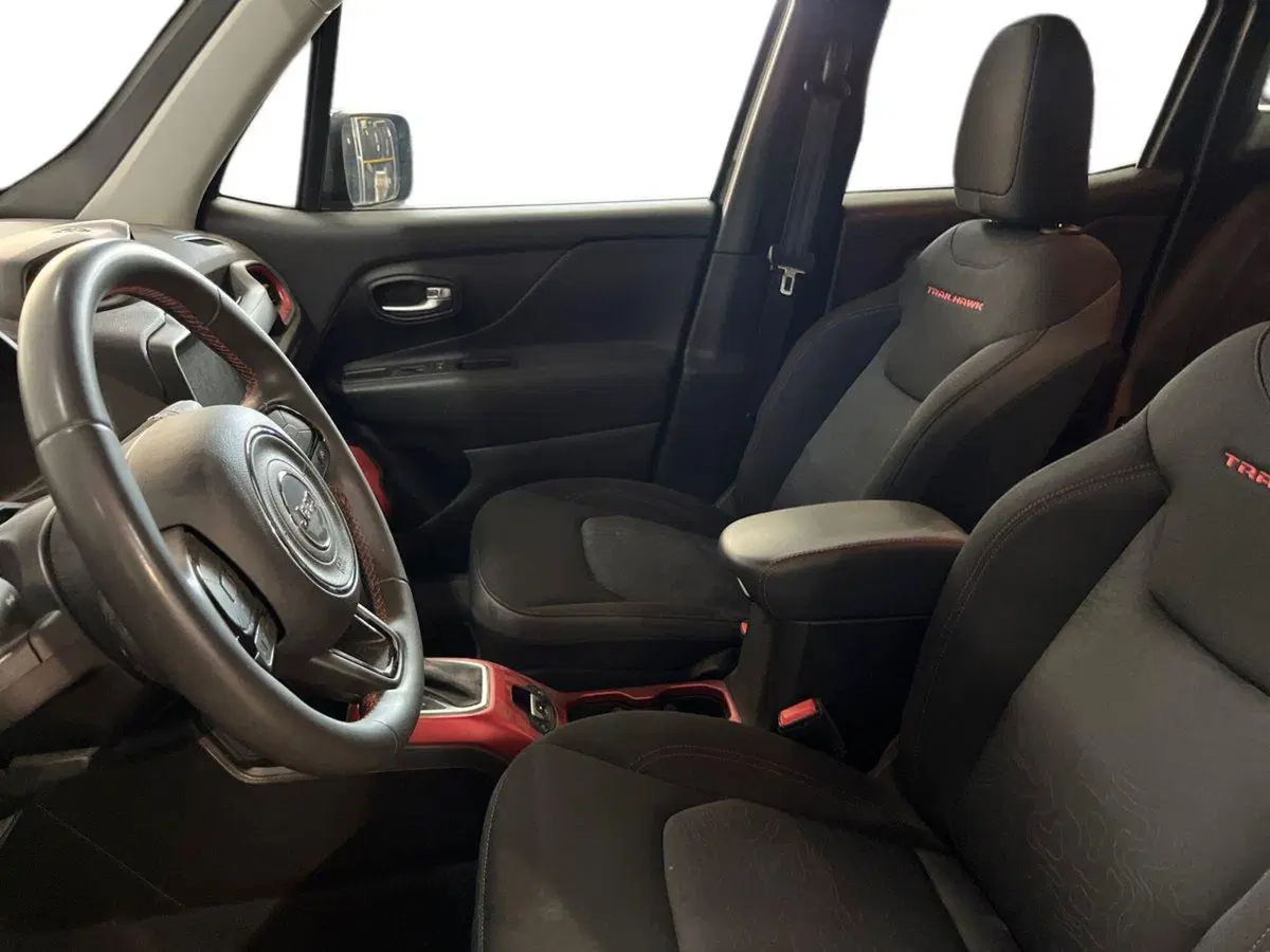 Jeep Renegade usata a Bari (7)
