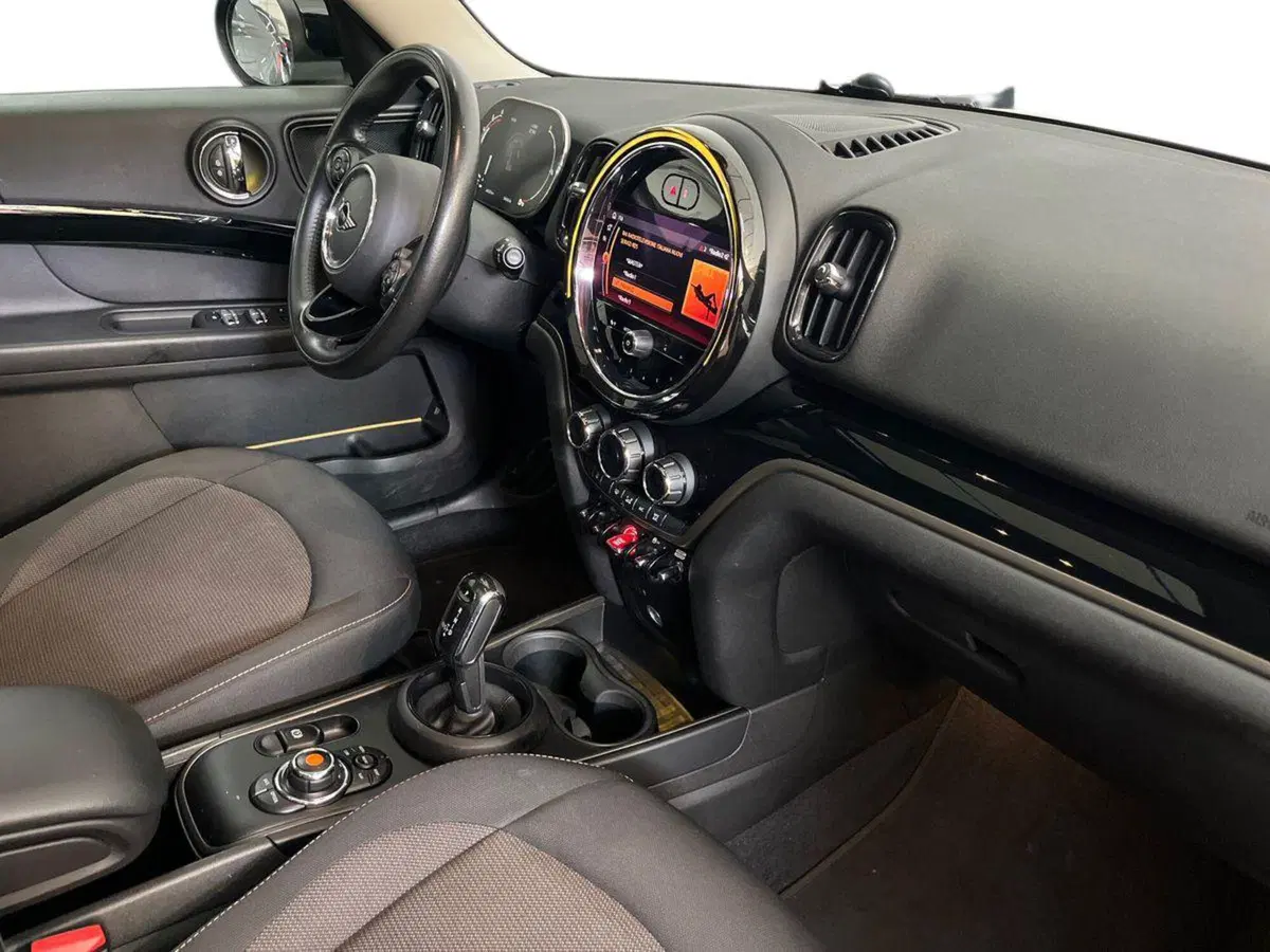 MINI Mini Countryman usata a Bari (9)