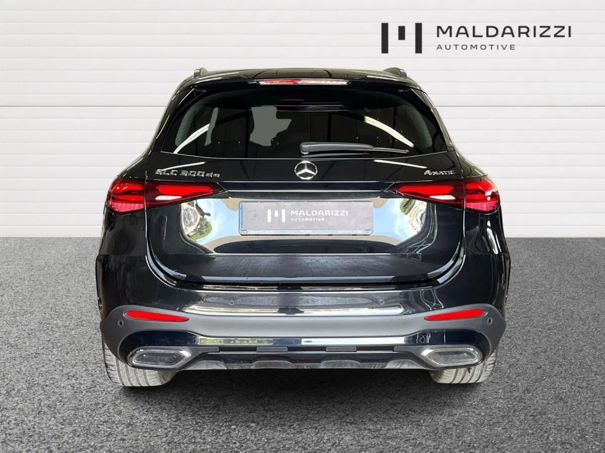 Mercedes-Benz GLC SUV usata a Bari (3)
