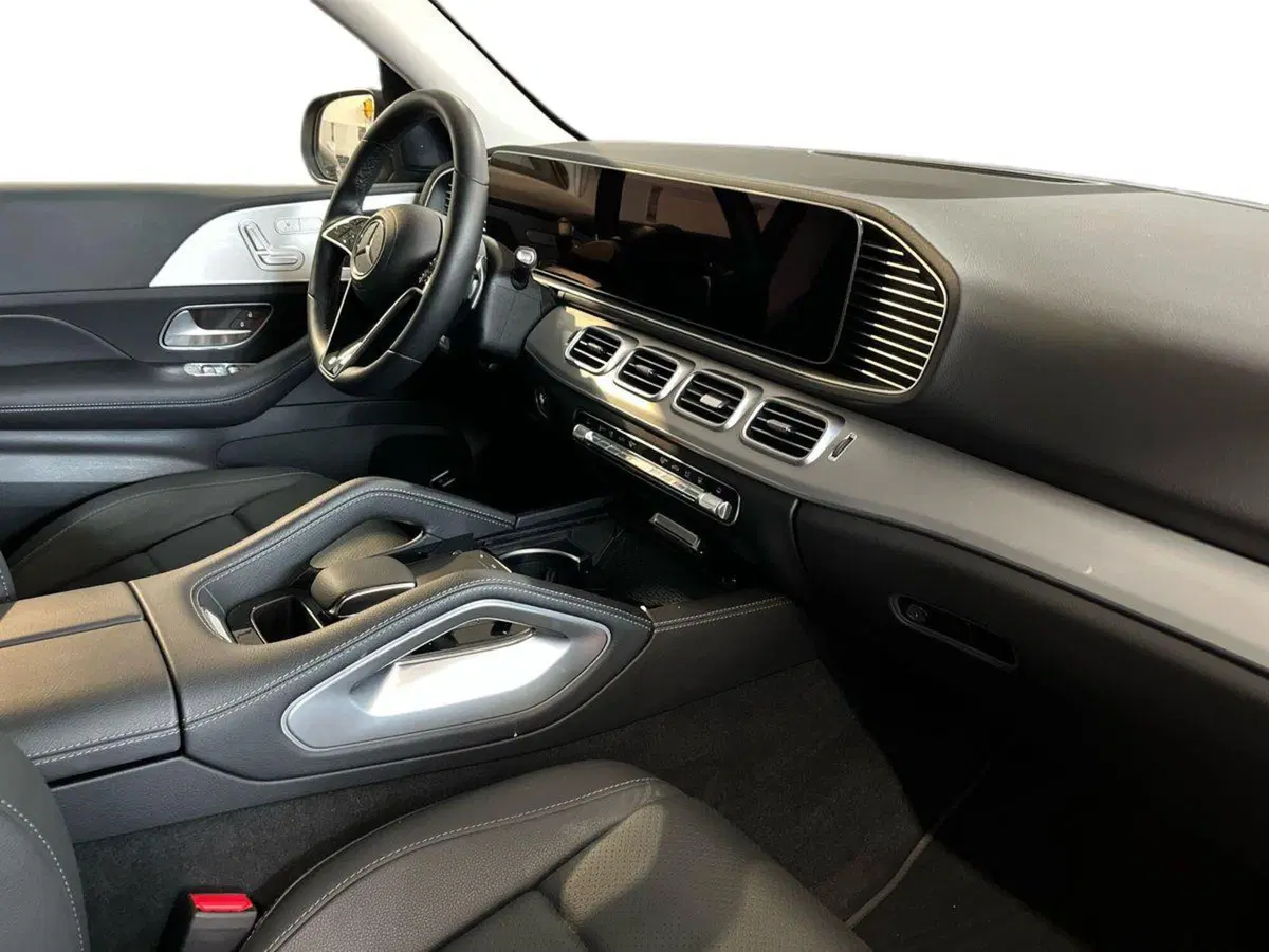 Mercedes-Benz GLE SUV usata a Bari (9)
