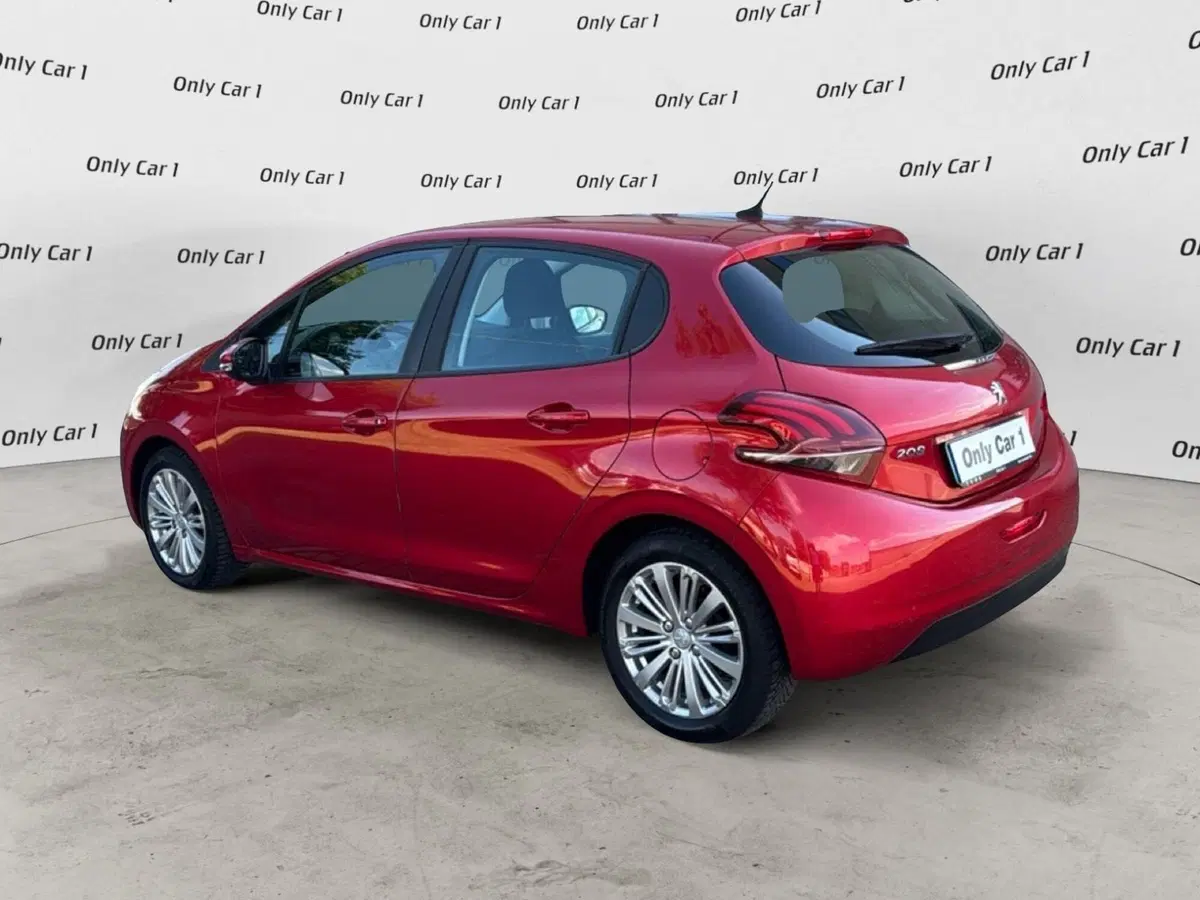 Peugeot 208 usata a Ferrara (5)