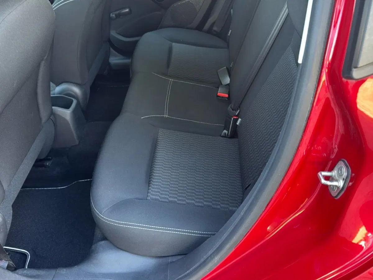Peugeot 208 usata a Ferrara (7)