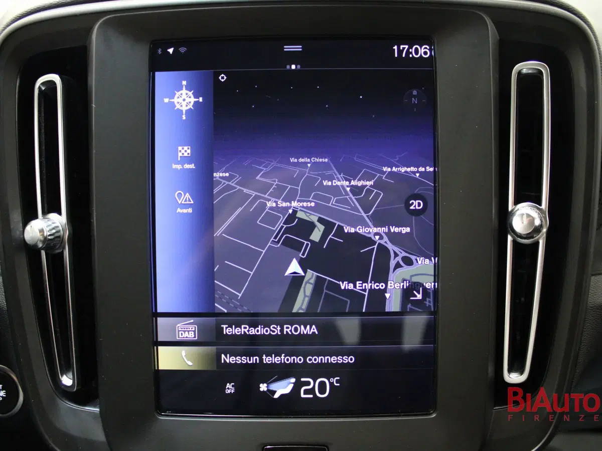 Volvo XC40 usata a Firenze (12)