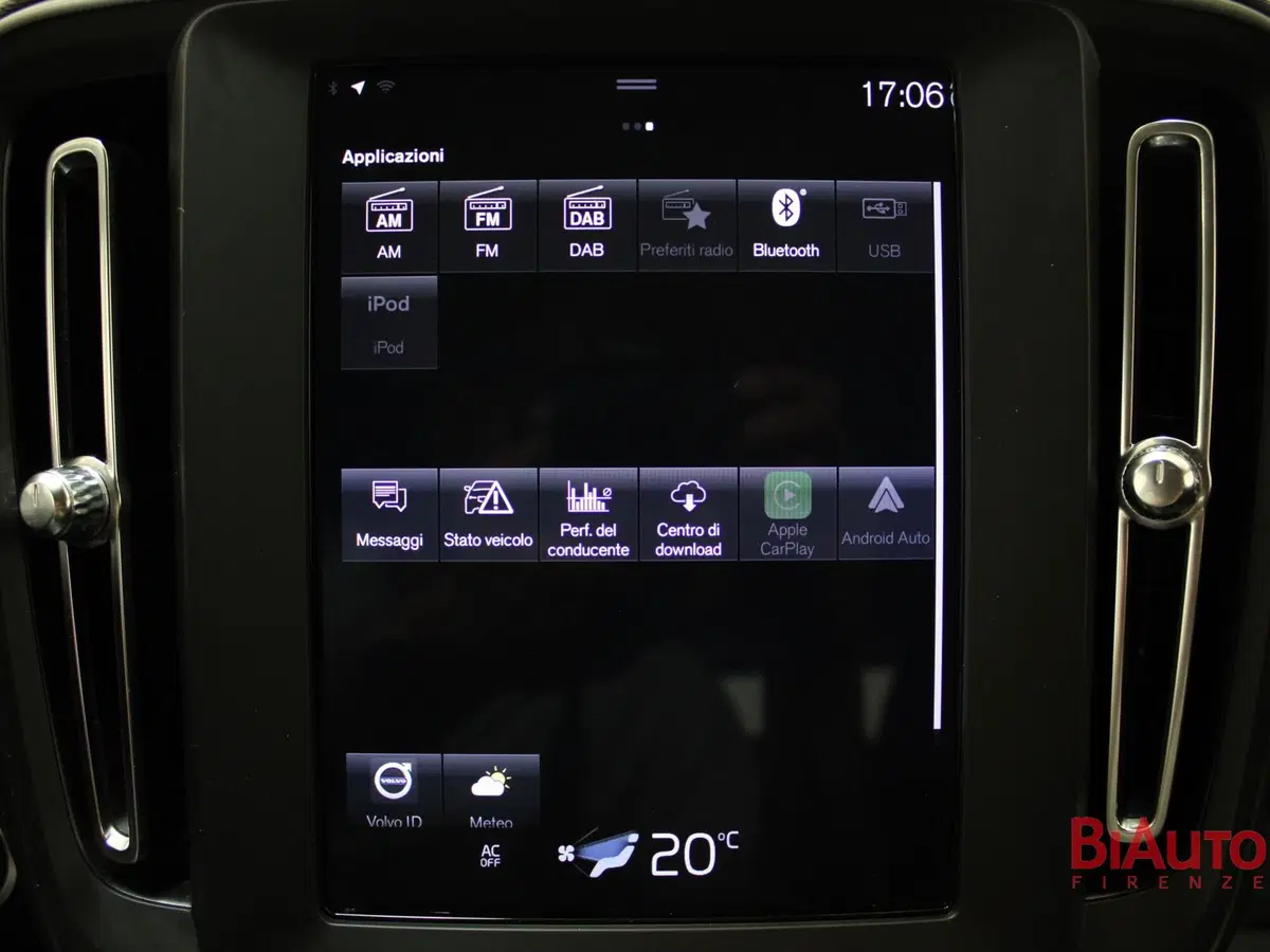 Volvo XC40 usata a Firenze (13)