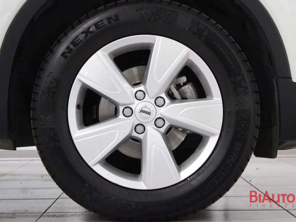 Volvo XC40 usata a Firenze (16)