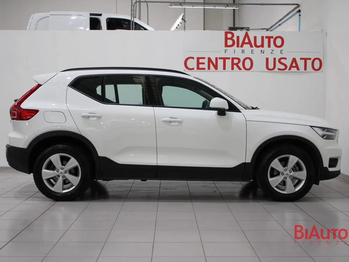 Volvo XC40 usata a Firenze (17)
