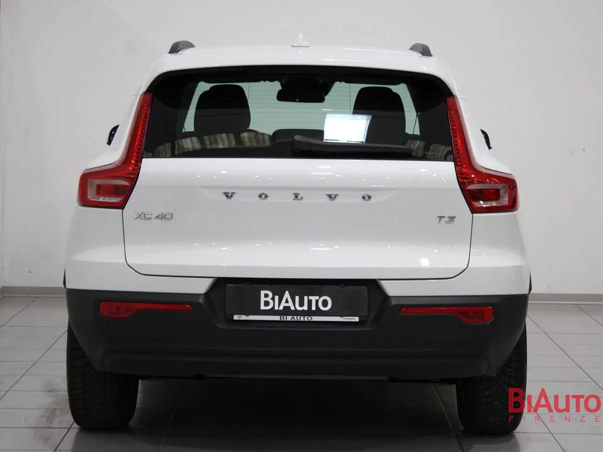 Volvo XC40 usata a Firenze (4)