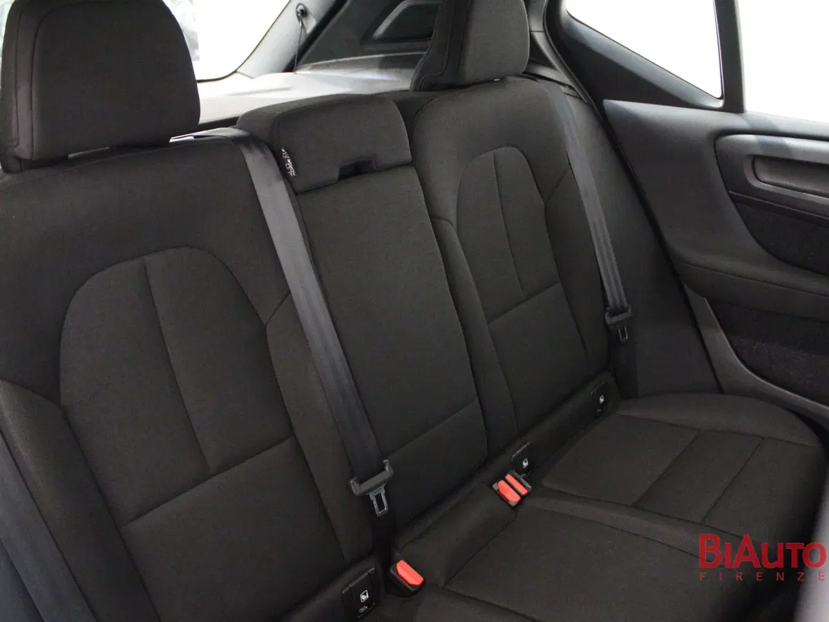 Volvo XC40 usata a Firenze (7)