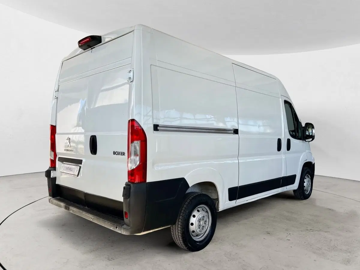 Peugeot Boxer Furgone usata a Bari (7)
