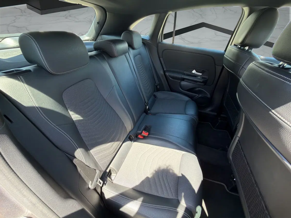 Mercedes-Benz GLA SUV usata a Cosenza (17)