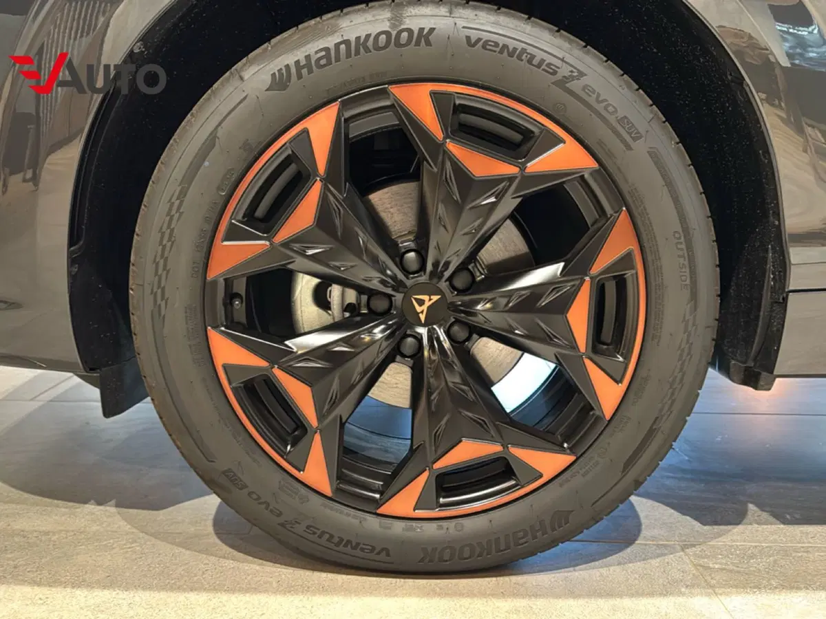 Cupra Terramar nuova a Novara (8)