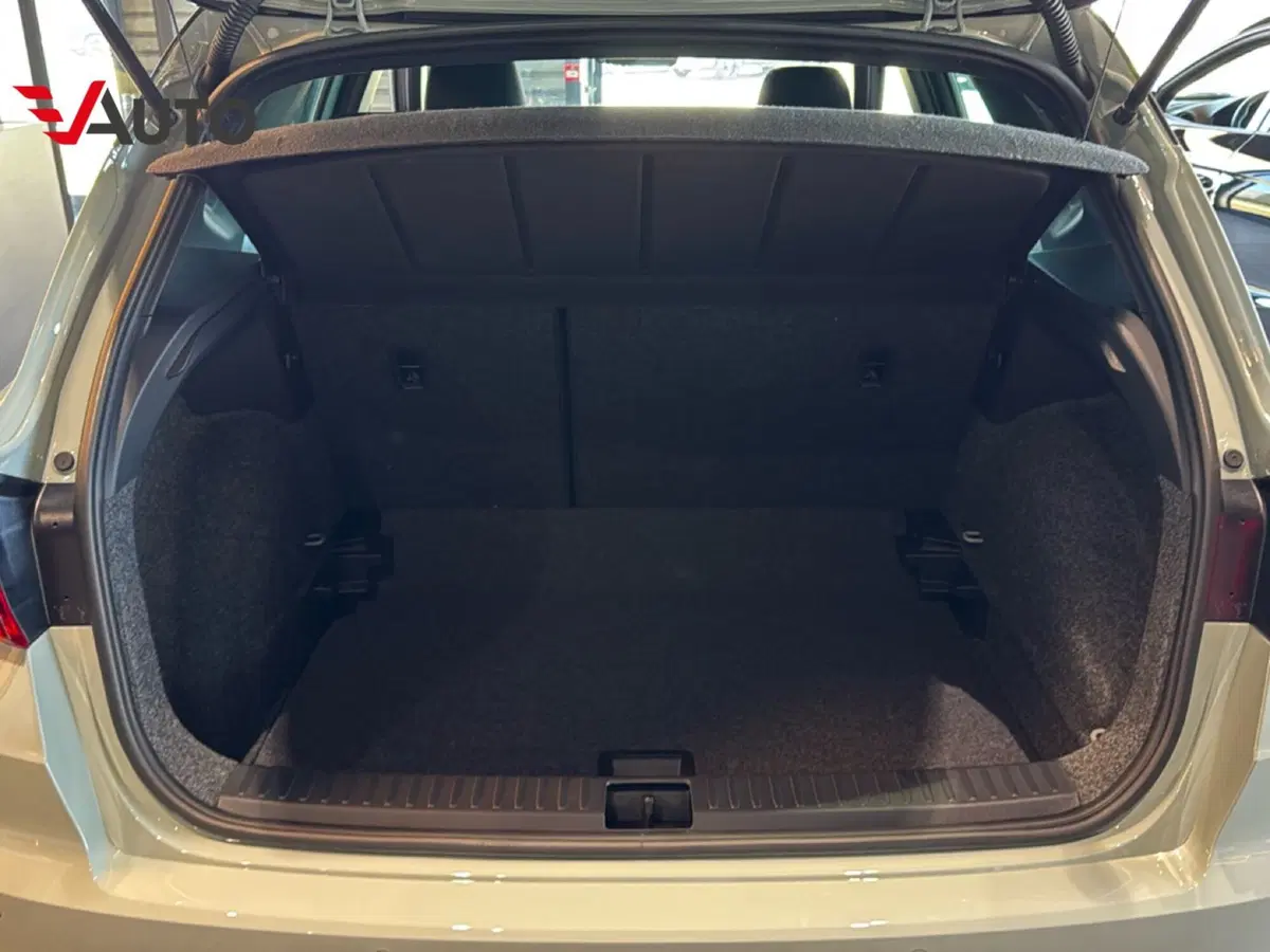 SEAT Arona nuova a Novara (10)