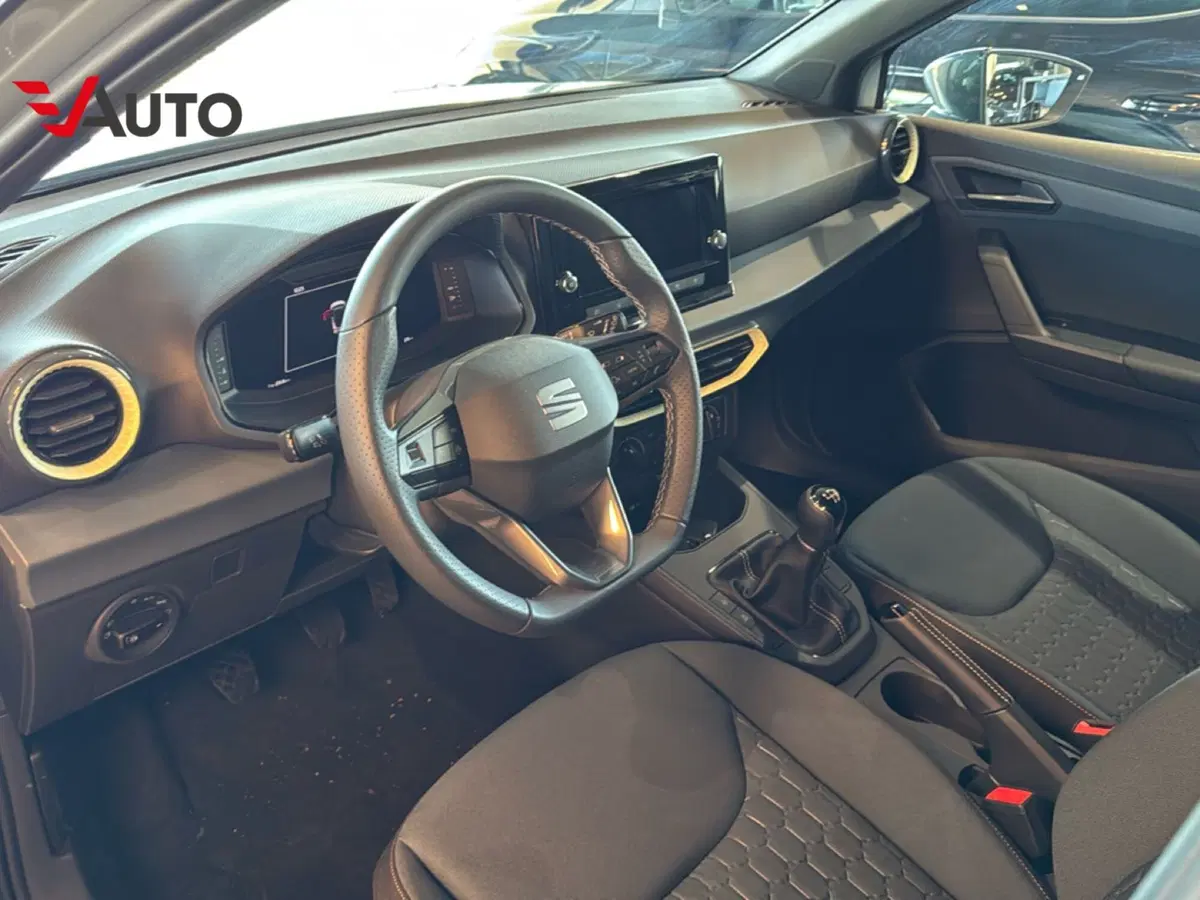SEAT Arona nuova a Novara (11)