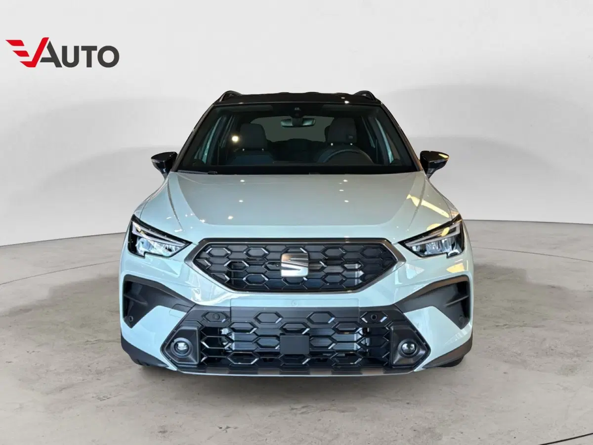 SEAT Arona nuova a Novara (2)