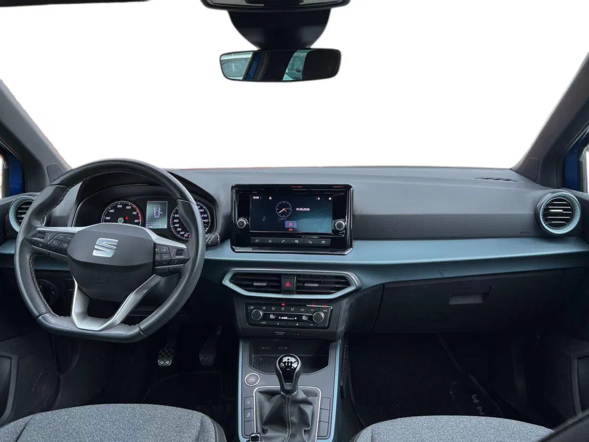 SEAT Arona usata a Siena (12)