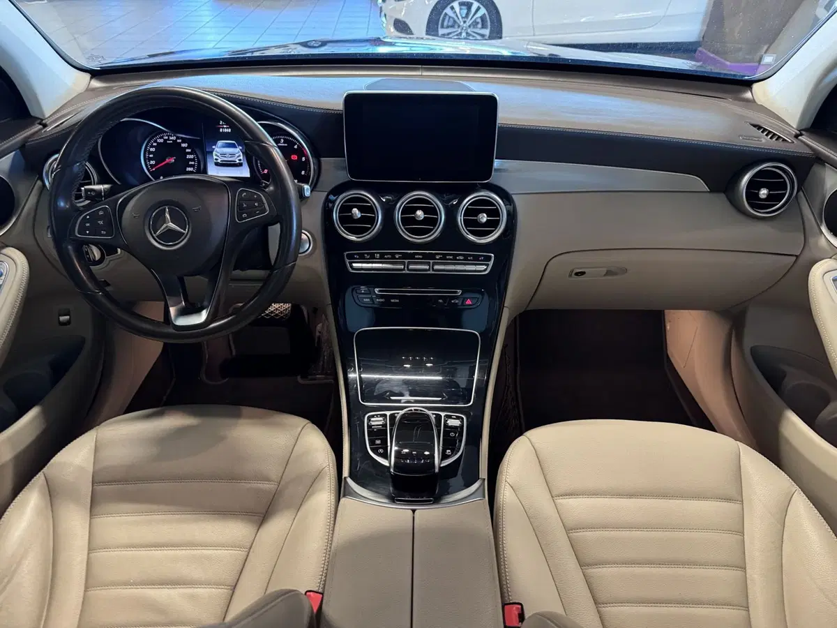 Mercedes-Benz GLC Coupé usata a Messina (11)