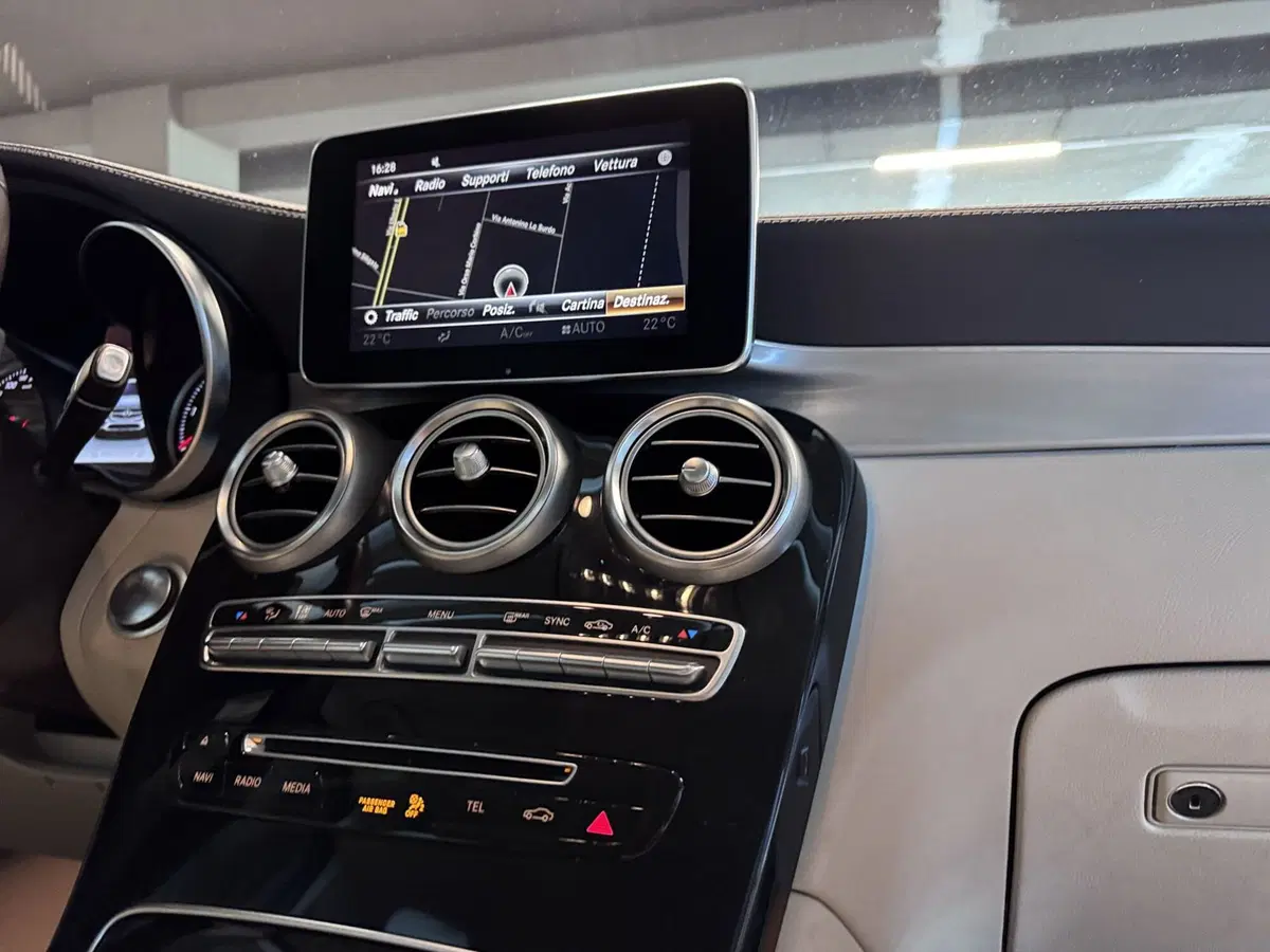 Mercedes-Benz GLC Coupé usata a Messina (12)