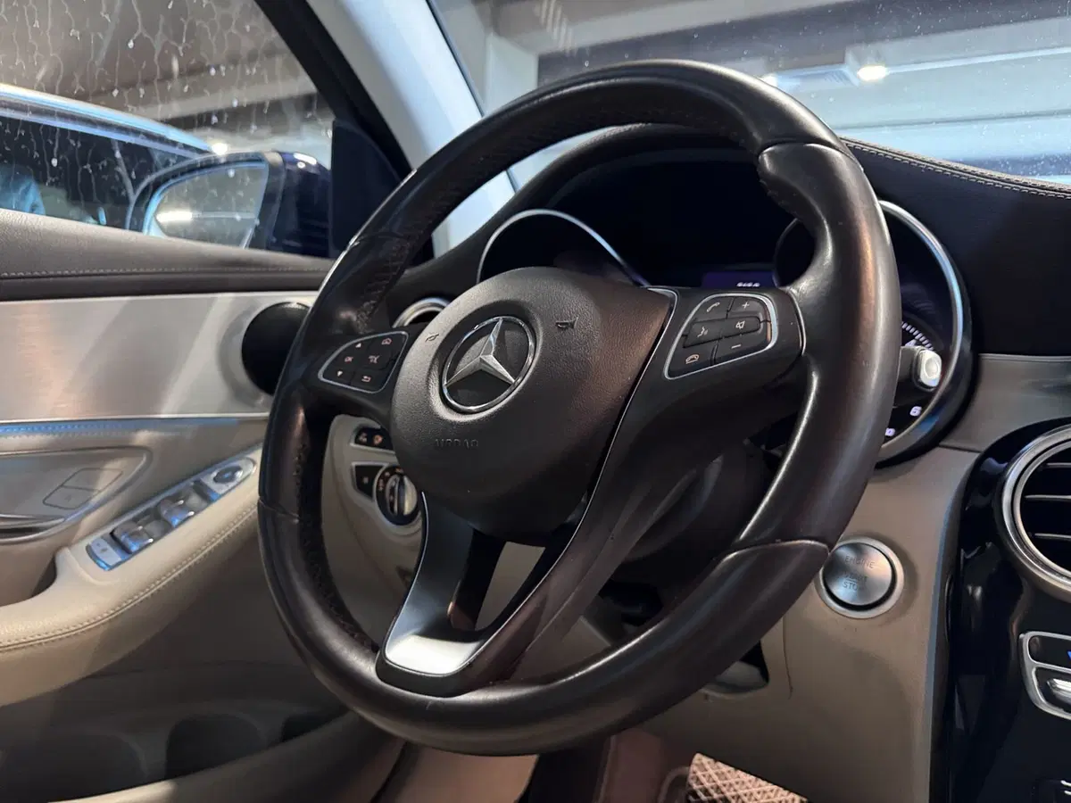 Mercedes-Benz GLC Coupé usata a Messina (14)