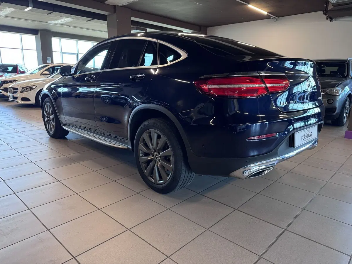 Mercedes-Benz GLC Coupé usata a Messina (4)