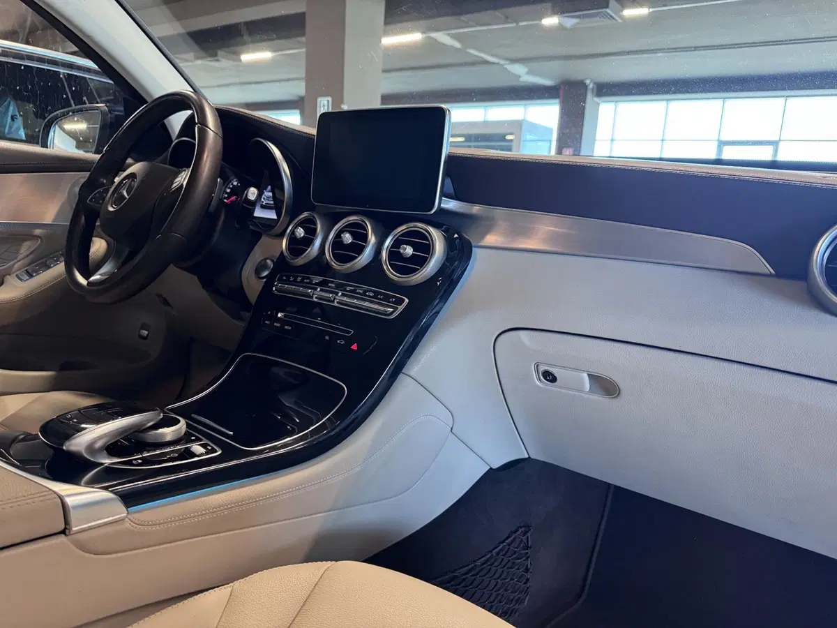 Mercedes-Benz GLC Coupé usata a Messina (9)