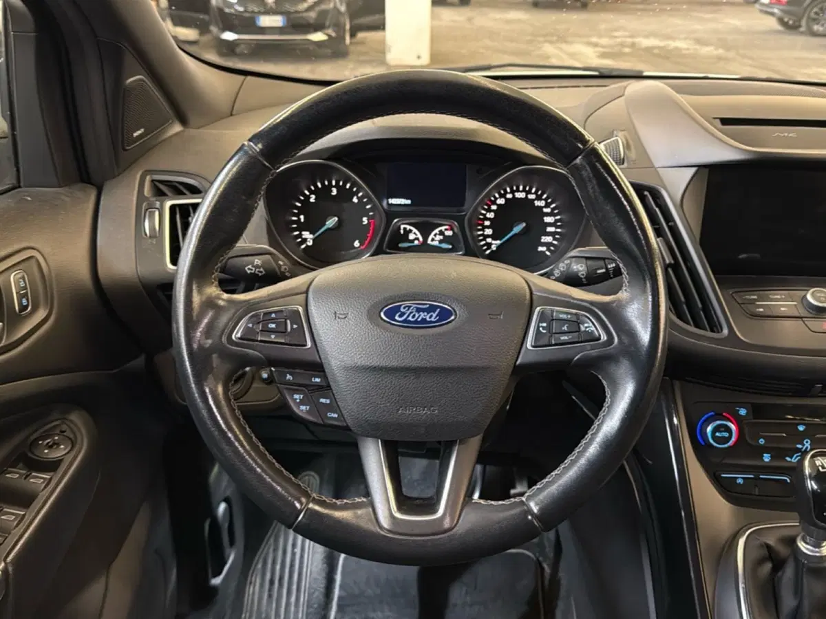 Ford Kuga usata a Pordenone (13)