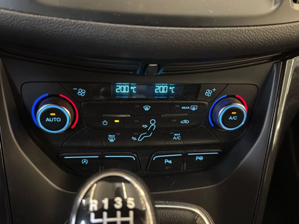Ford Kuga usata a Pordenone (18)