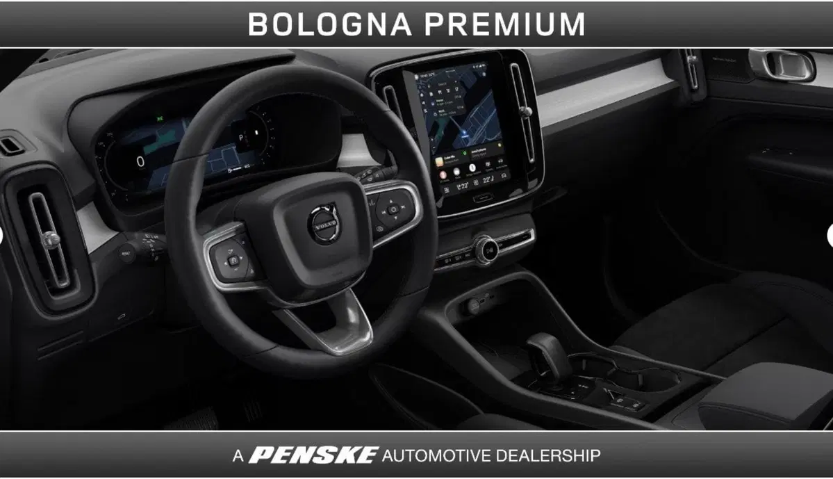 Volvo XC40 nuova a Bologna (4)