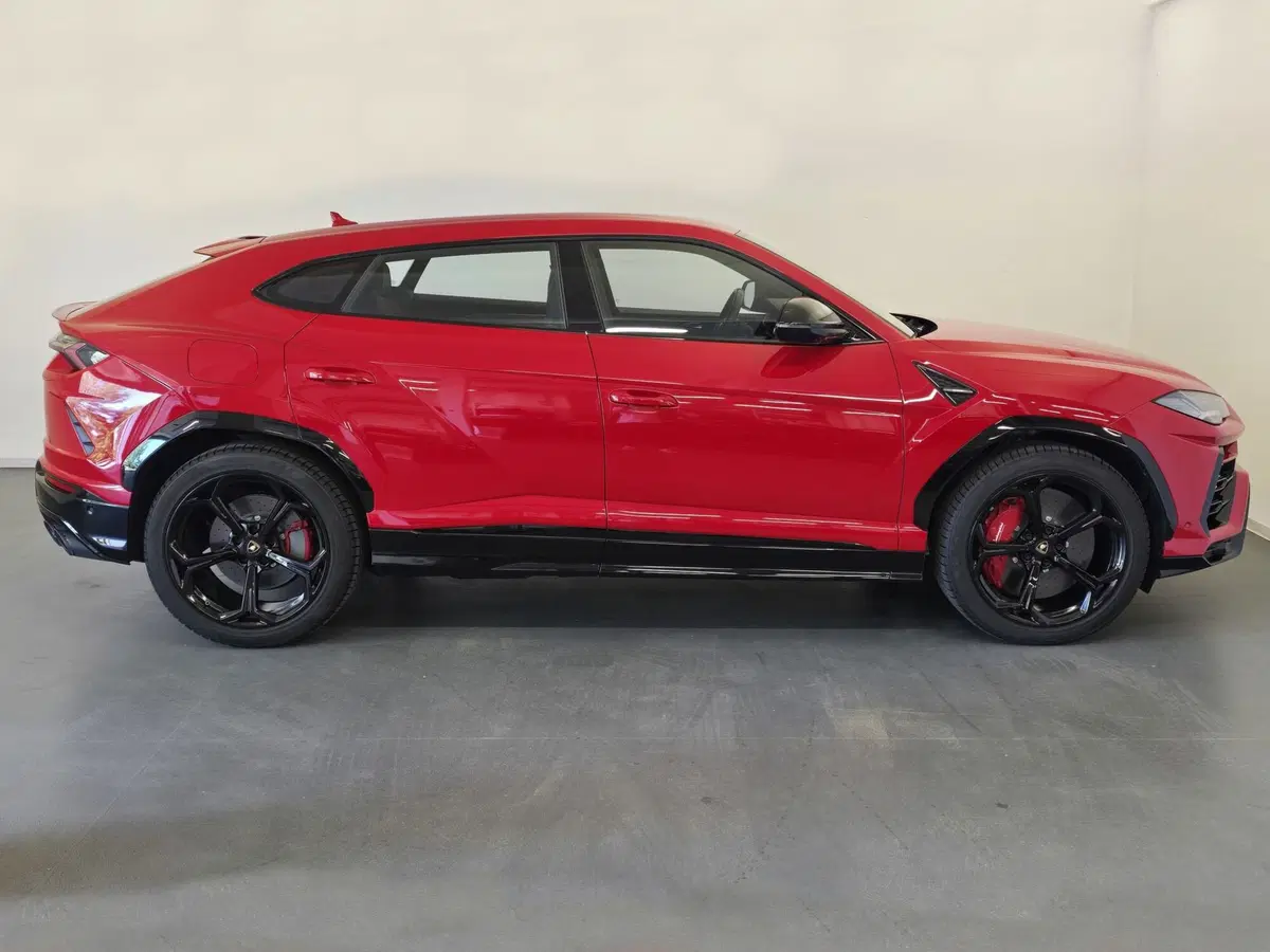 Lamborghini Urus usata a Bologna (2)