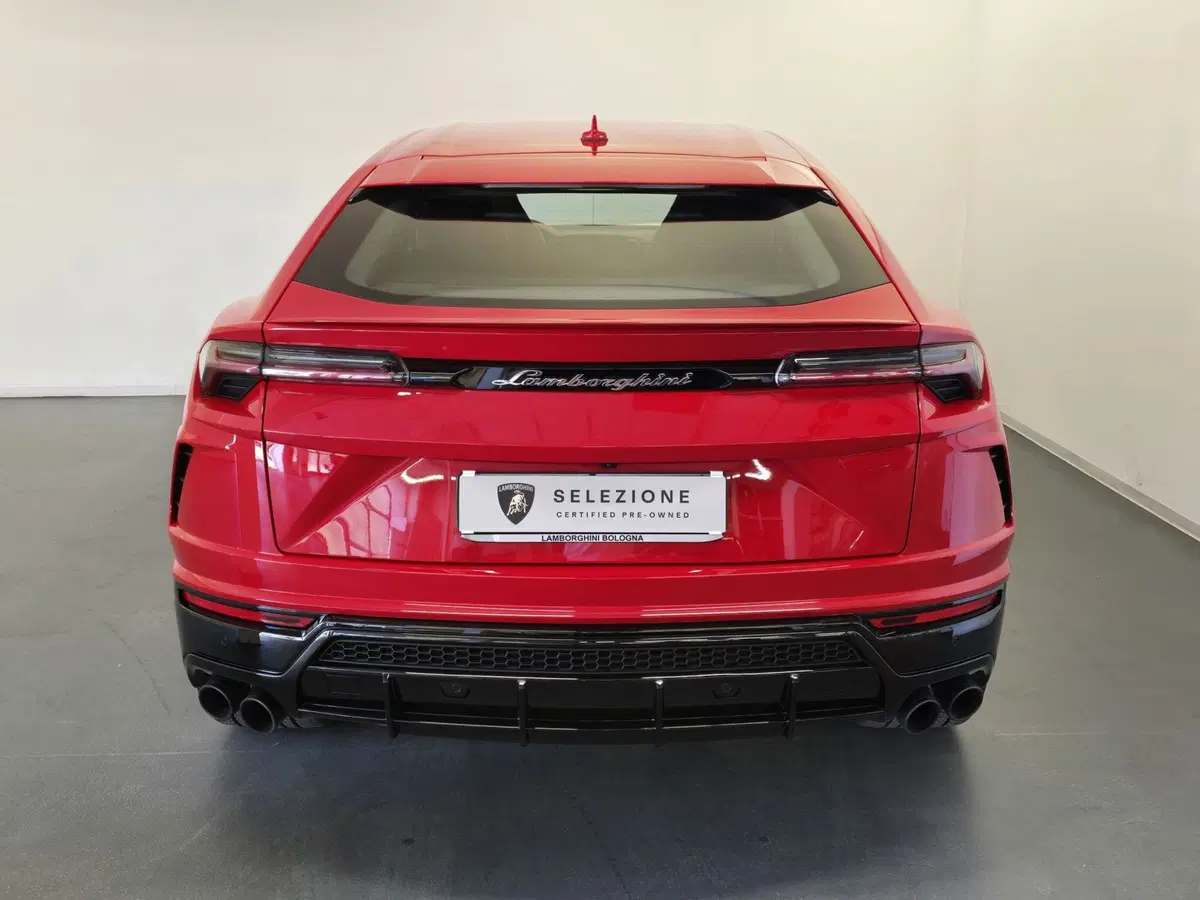 Lamborghini Urus usata a Bologna (4)