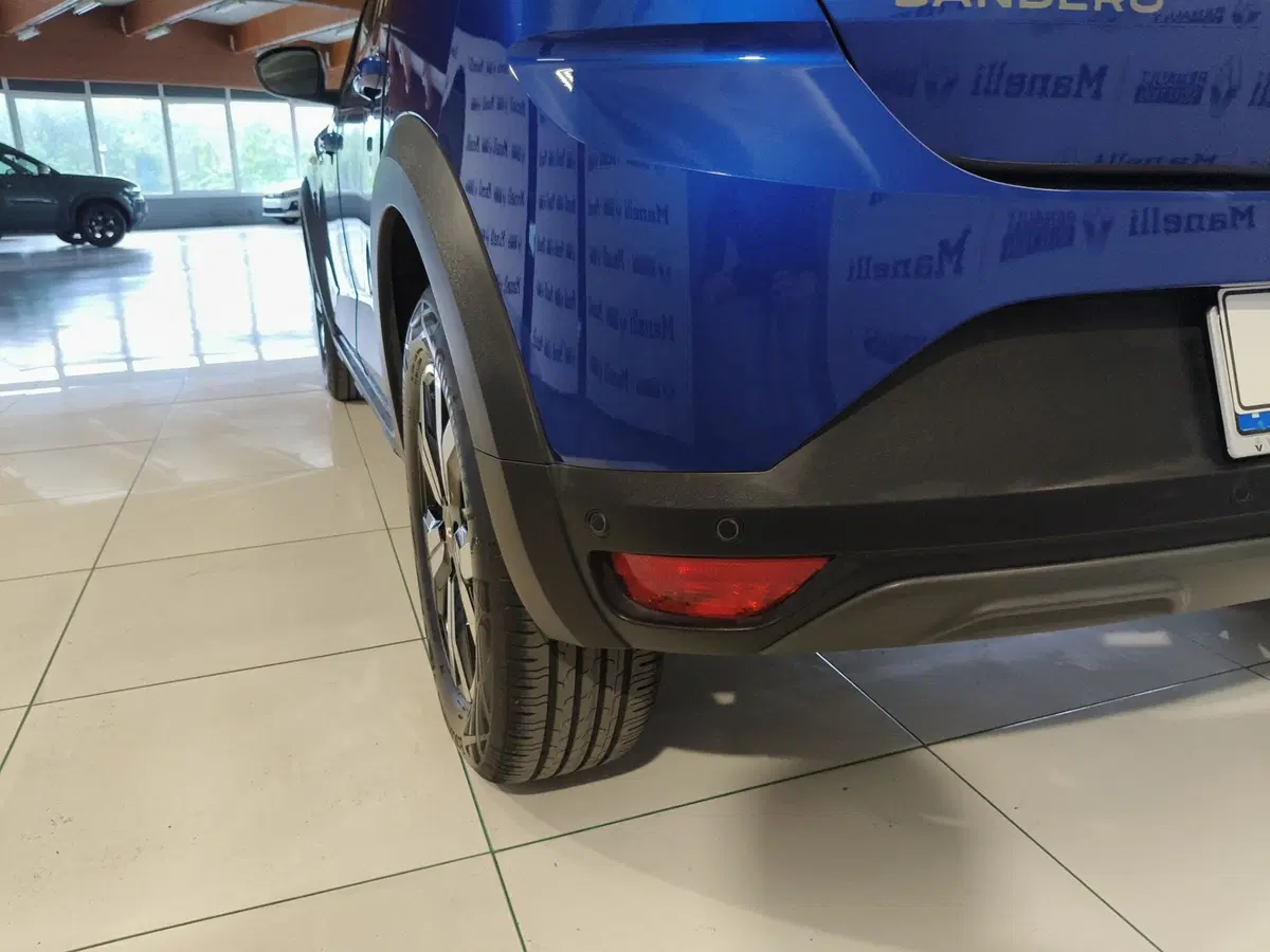 Dacia Sandero usata a Brescia (14)