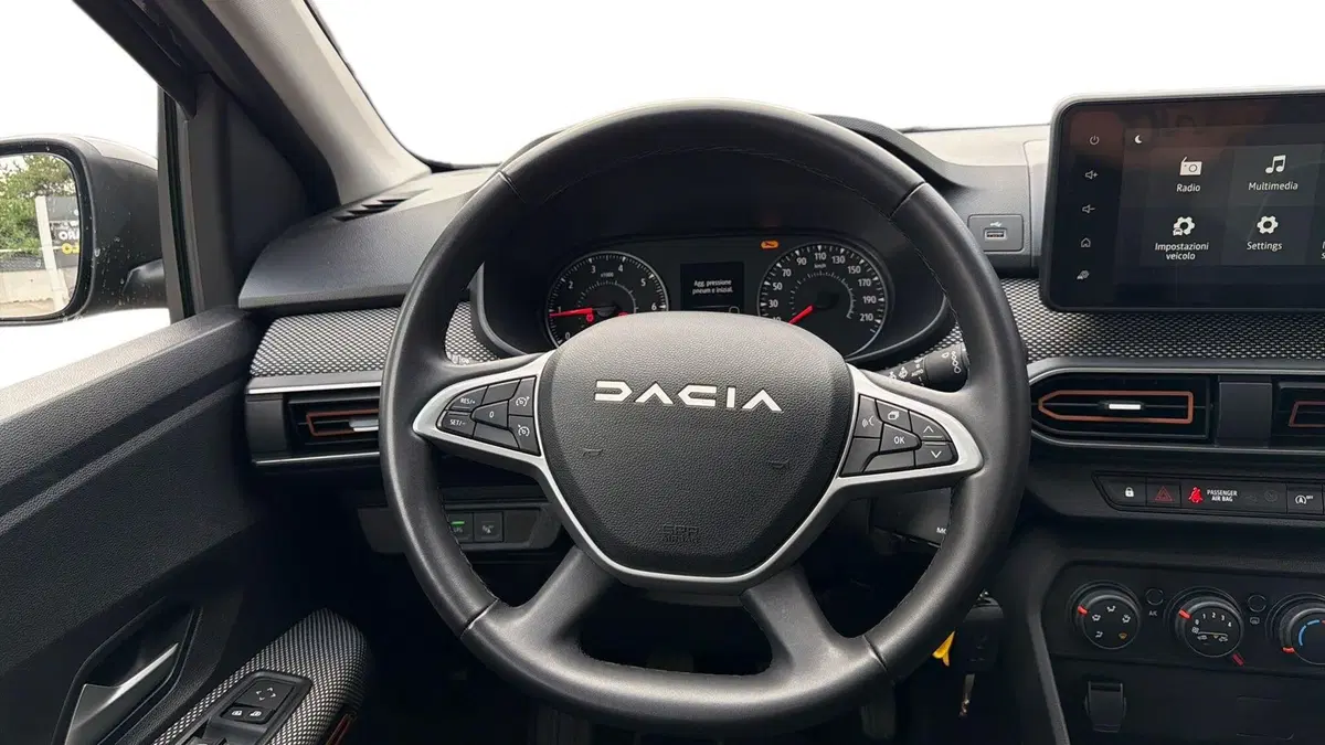 Dacia Sandero usata a Treviso (11)