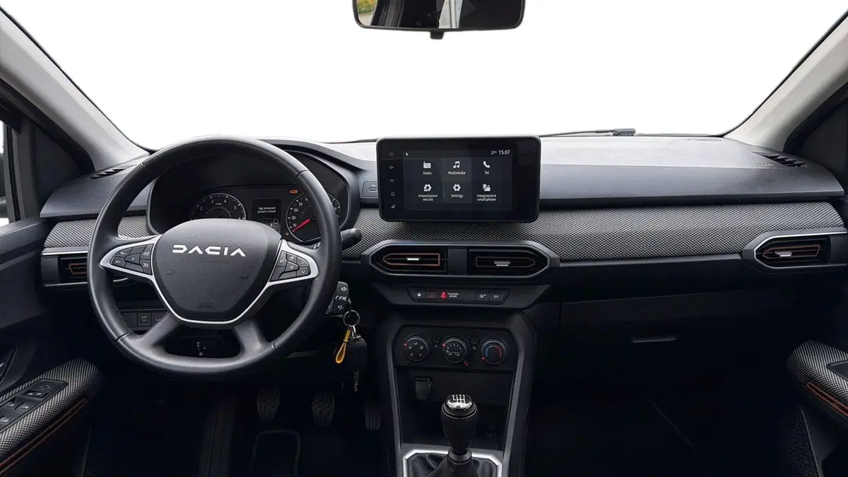 Dacia Sandero usata a Treviso (7)