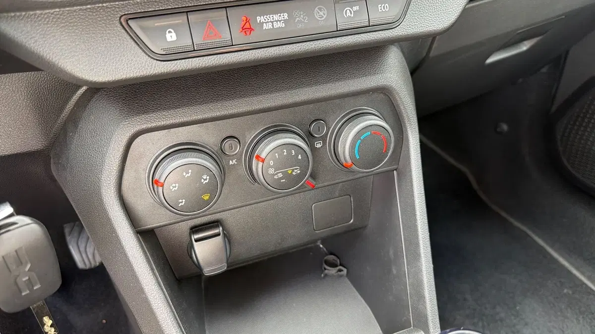 Dacia Sandero usata a Treviso (9)