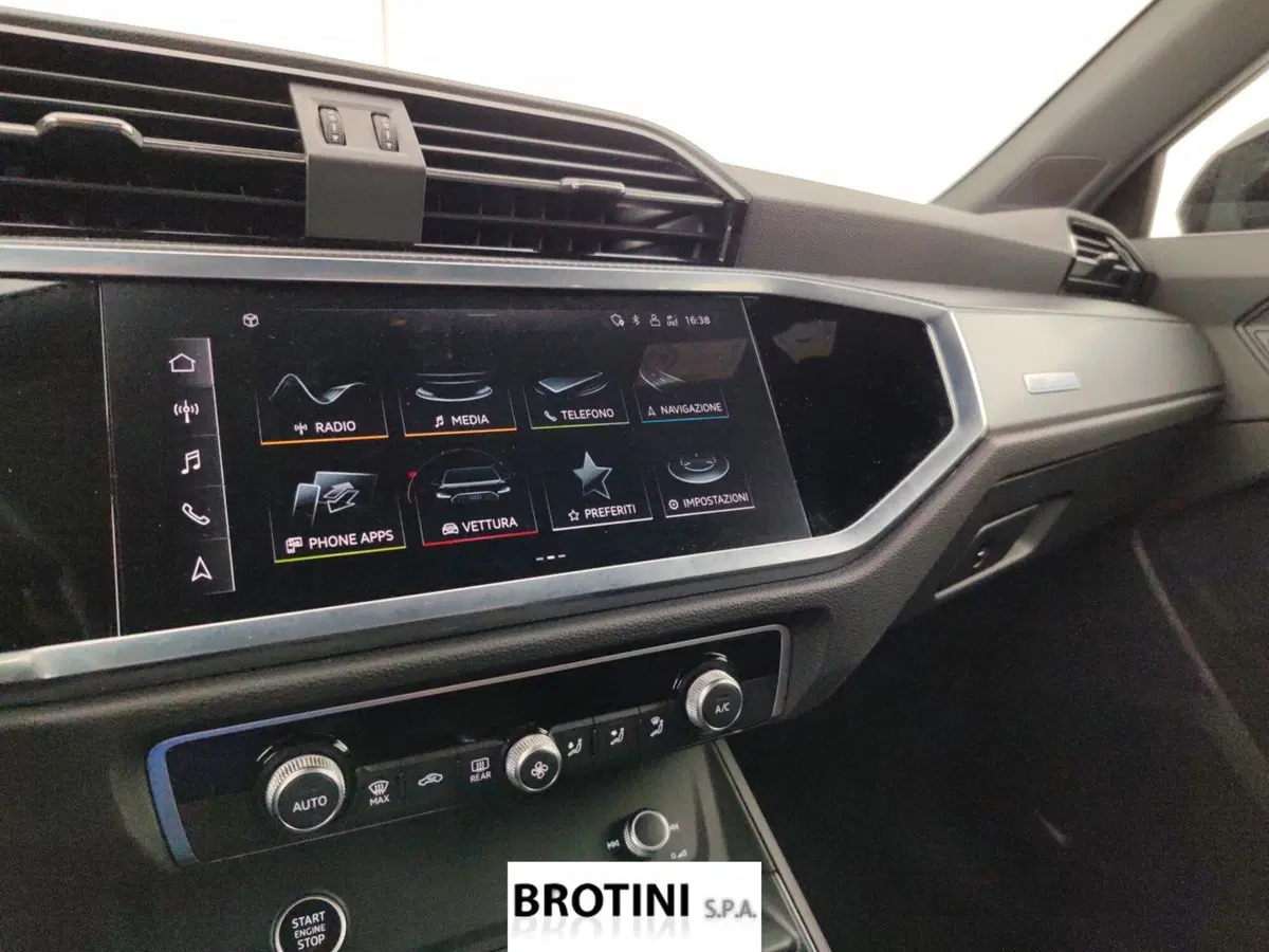 Audi Q3 Sportback usata a La Spezia (12)