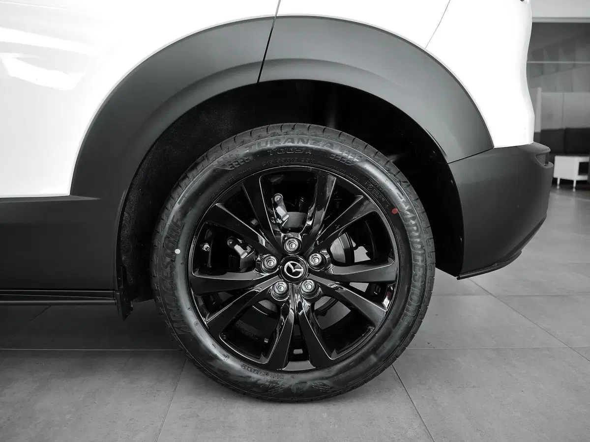 Mazda CX-30 nuova a Prato (4)