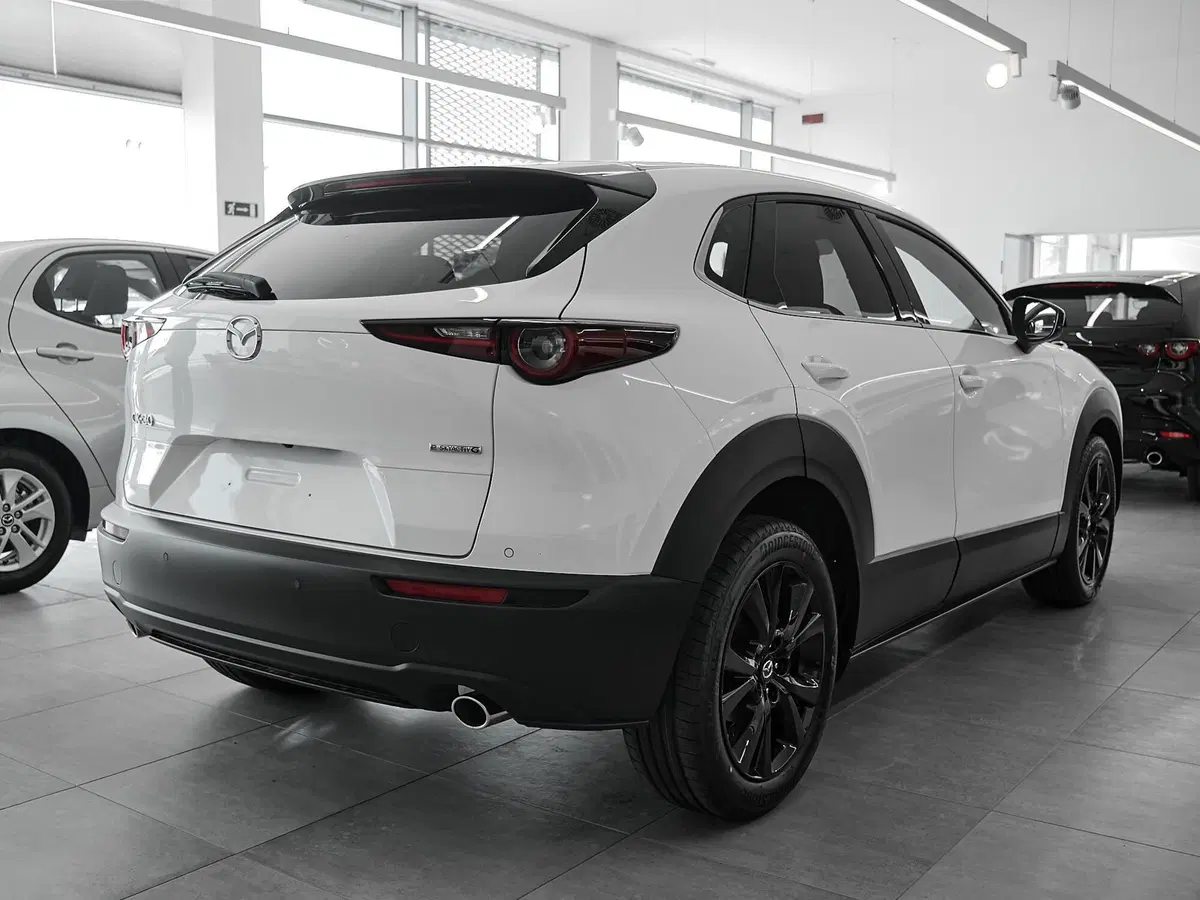 Mazda CX-30 nuova a Prato (5)