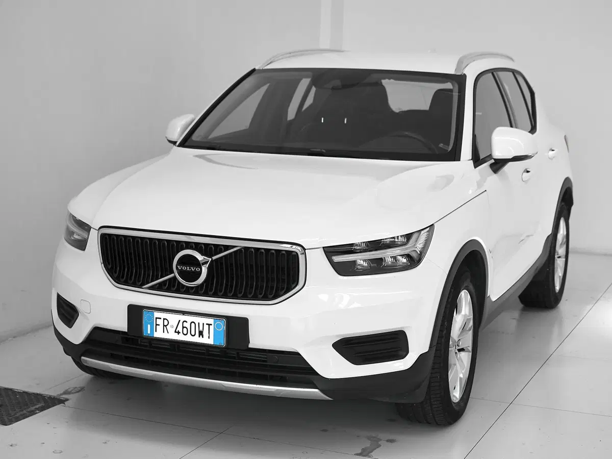 Volvo XC40 usata a Prato (2)