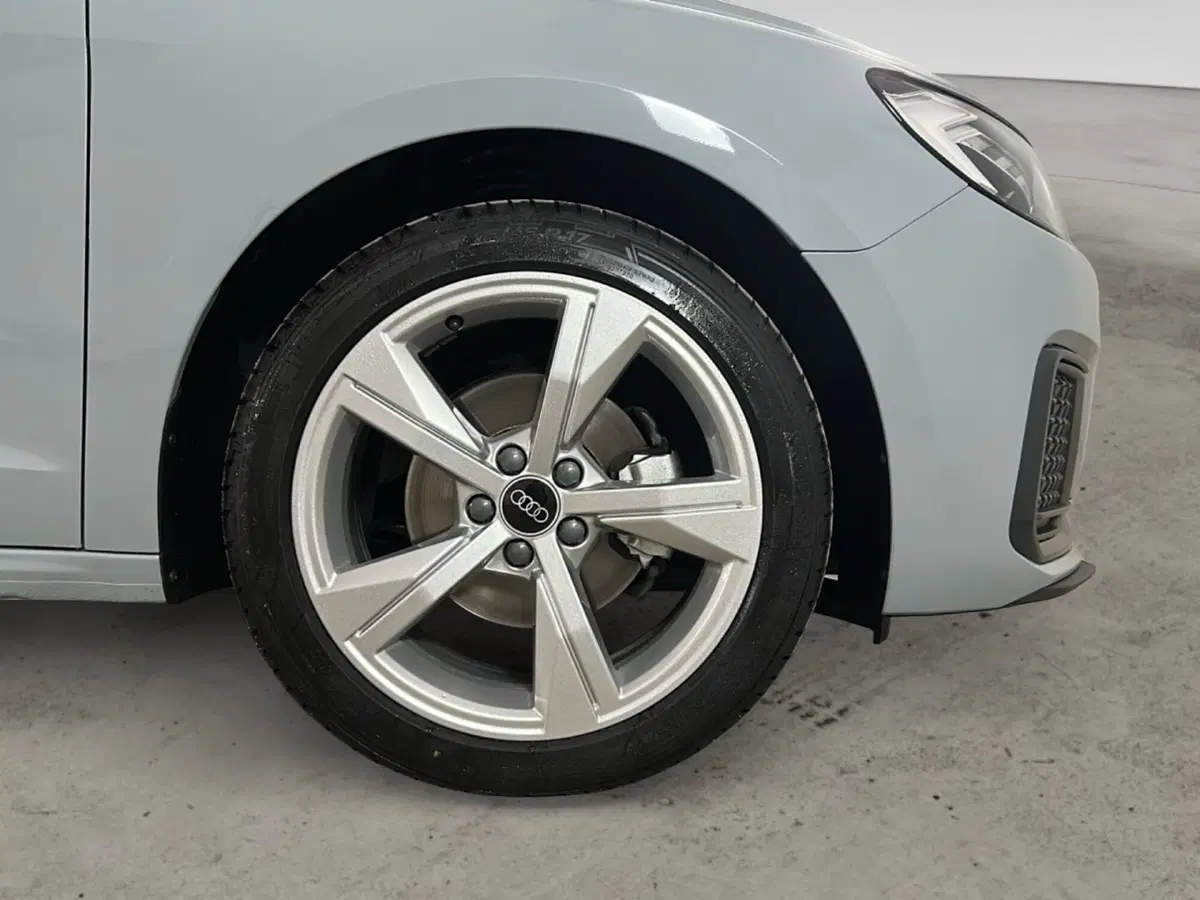 Audi A1 Sportback usata a Napoli (18)
