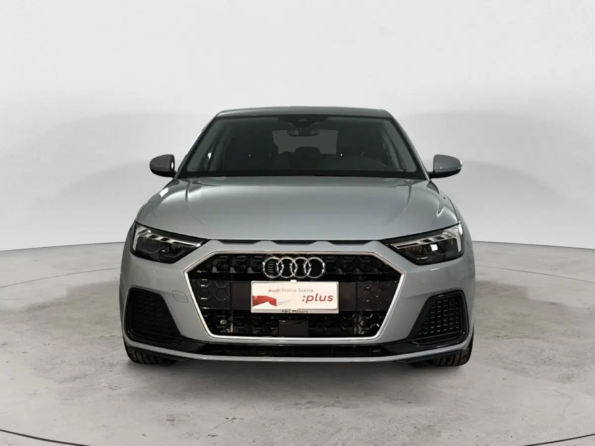 Audi A1 Sportback usata a Napoli (2)