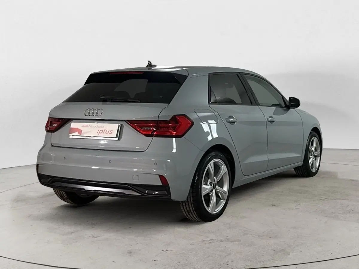 Audi A1 Sportback usata a Napoli (4)