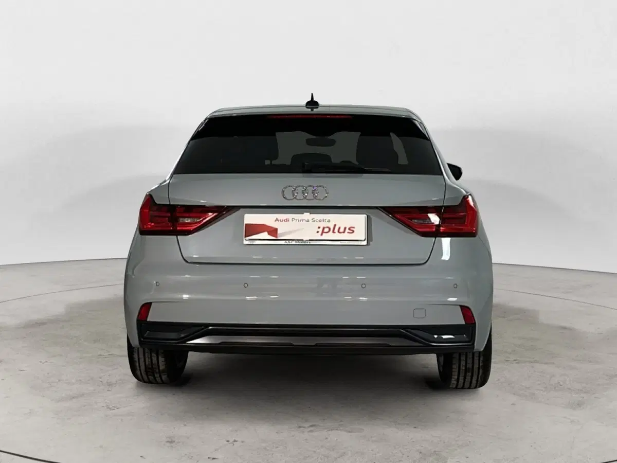 Audi A1 Sportback usata a Napoli (6)