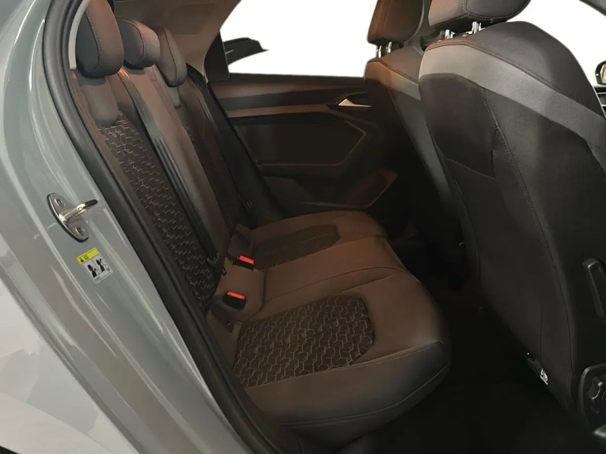 Audi A1 Sportback usata a Napoli (8)