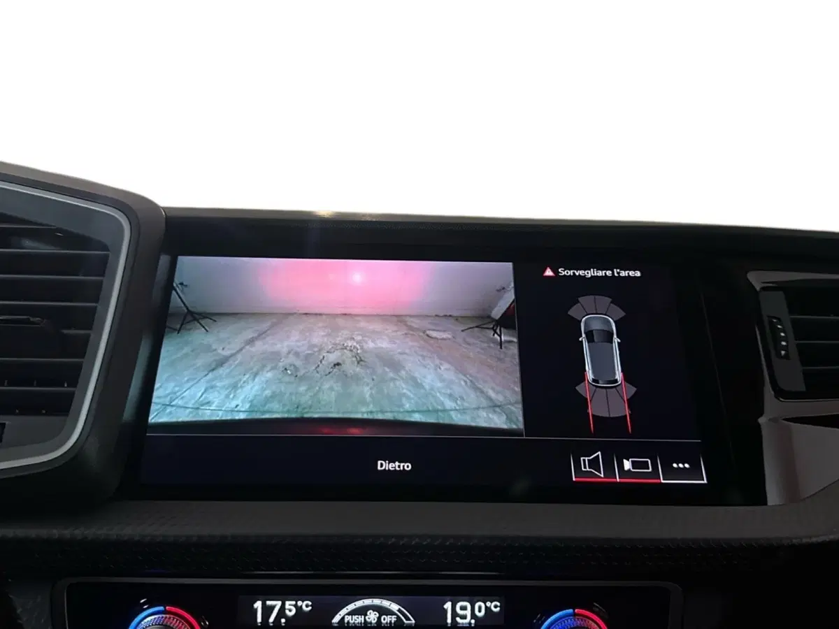 Audi A1 allstreet usata a Napoli (15)
