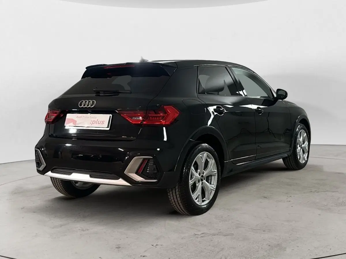 Audi A1 allstreet usata a Napoli (5)