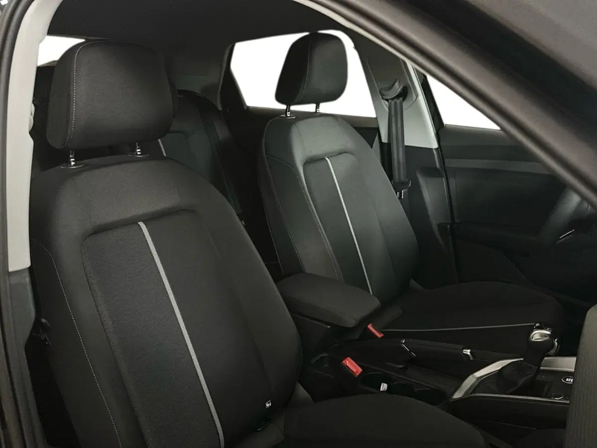 Audi A1 allstreet usata a Napoli (9)