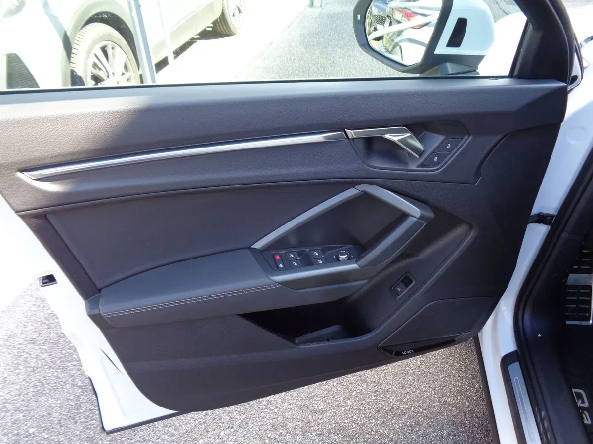 Audi Q3 Sportback usata a Treviso (10)